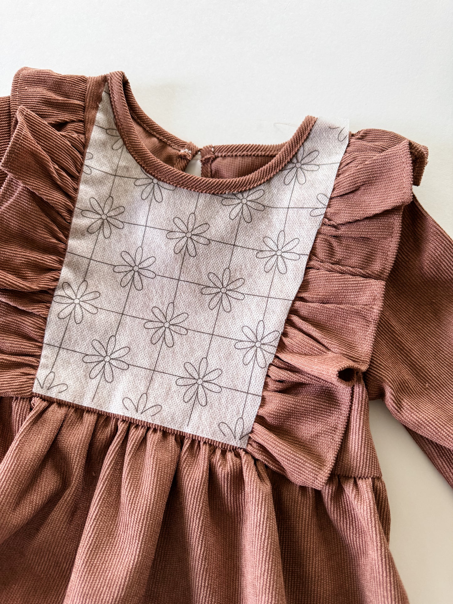 Daisy Lattice Stick and Stitch Embroidery Kit