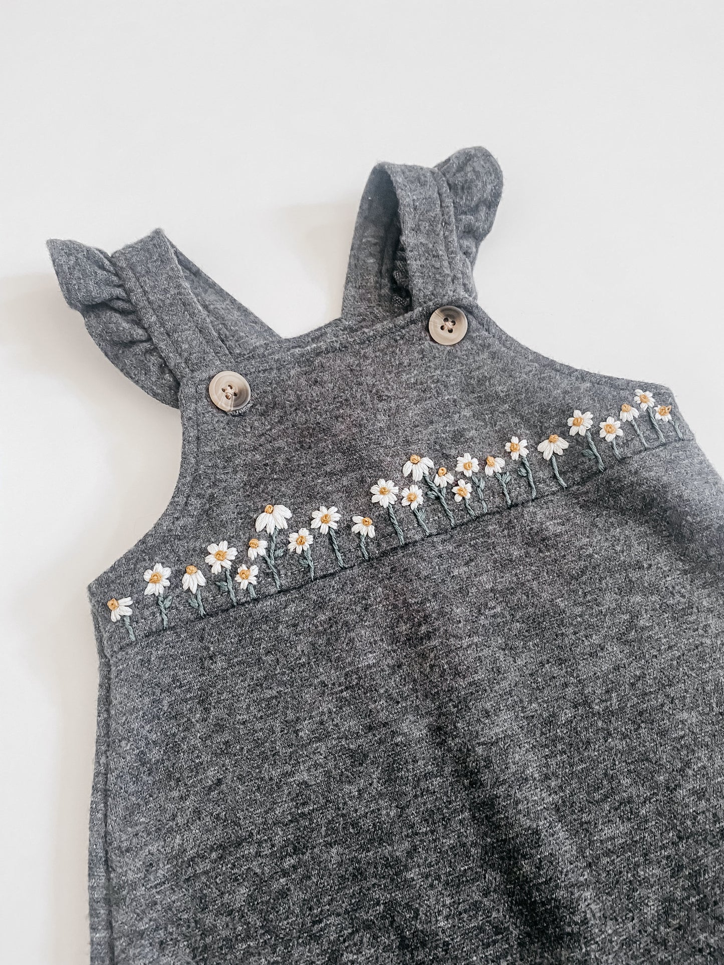 Daisy Row PDF Embroidery Pattern