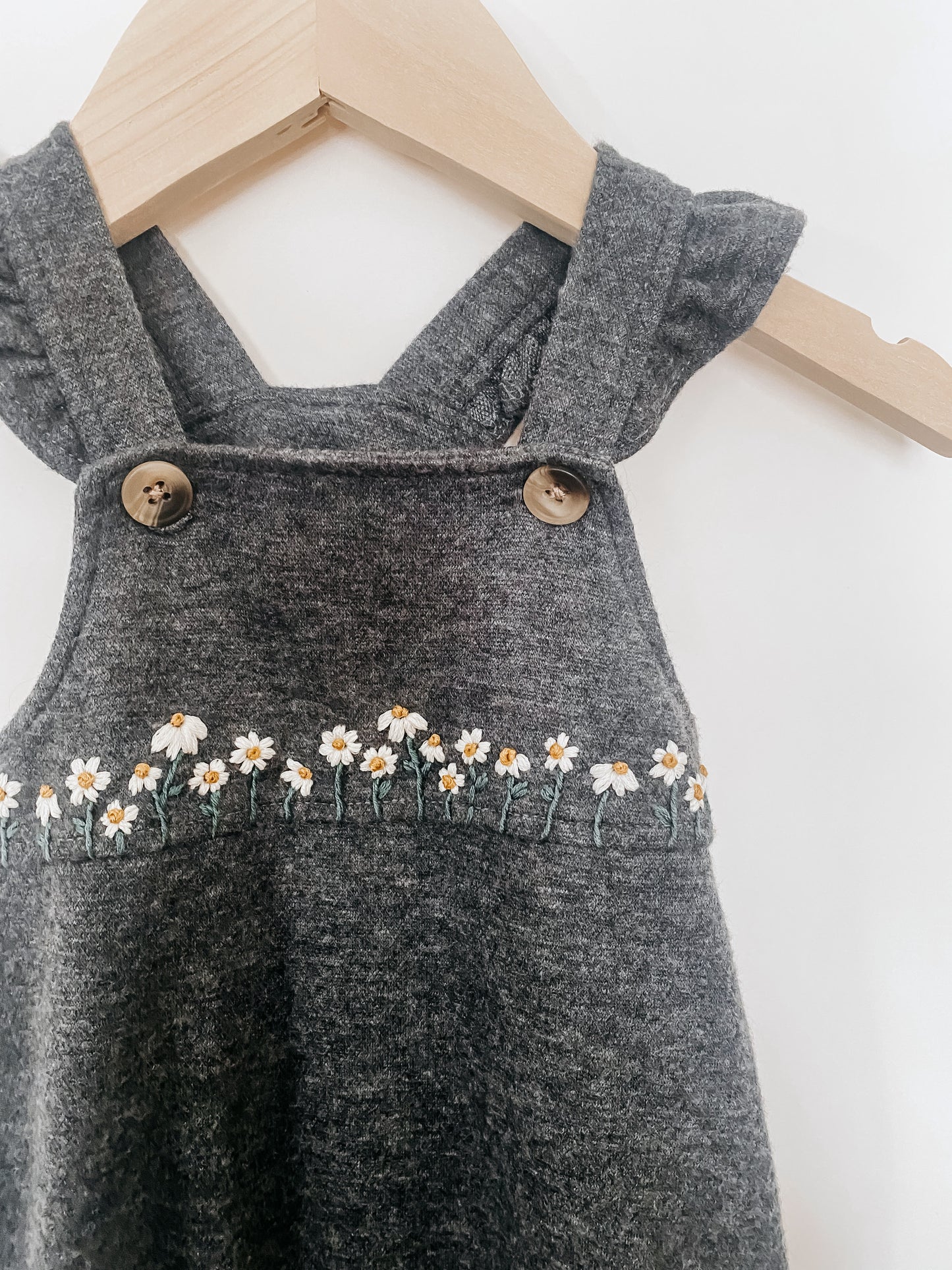 Daisy Row PDF Embroidery Pattern